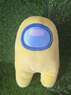 Among US Yellow Plush 11"